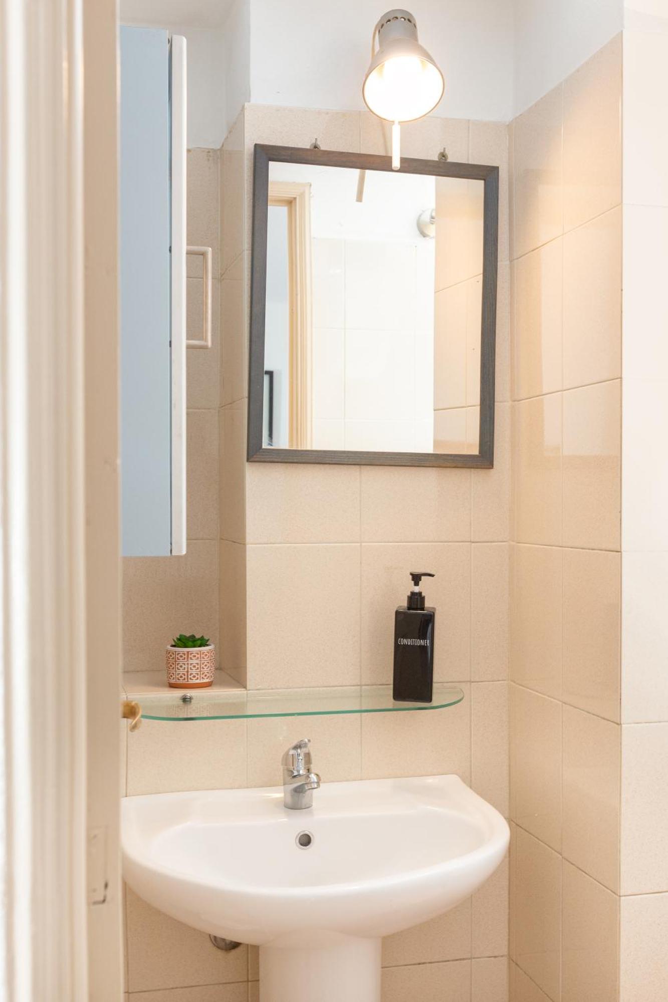 Cream Little Apartment - M1 - City Center Milaan Buitenkant foto